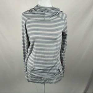 GAP Fit Grey White Striped Stretch Long Sleeve Top Size Small